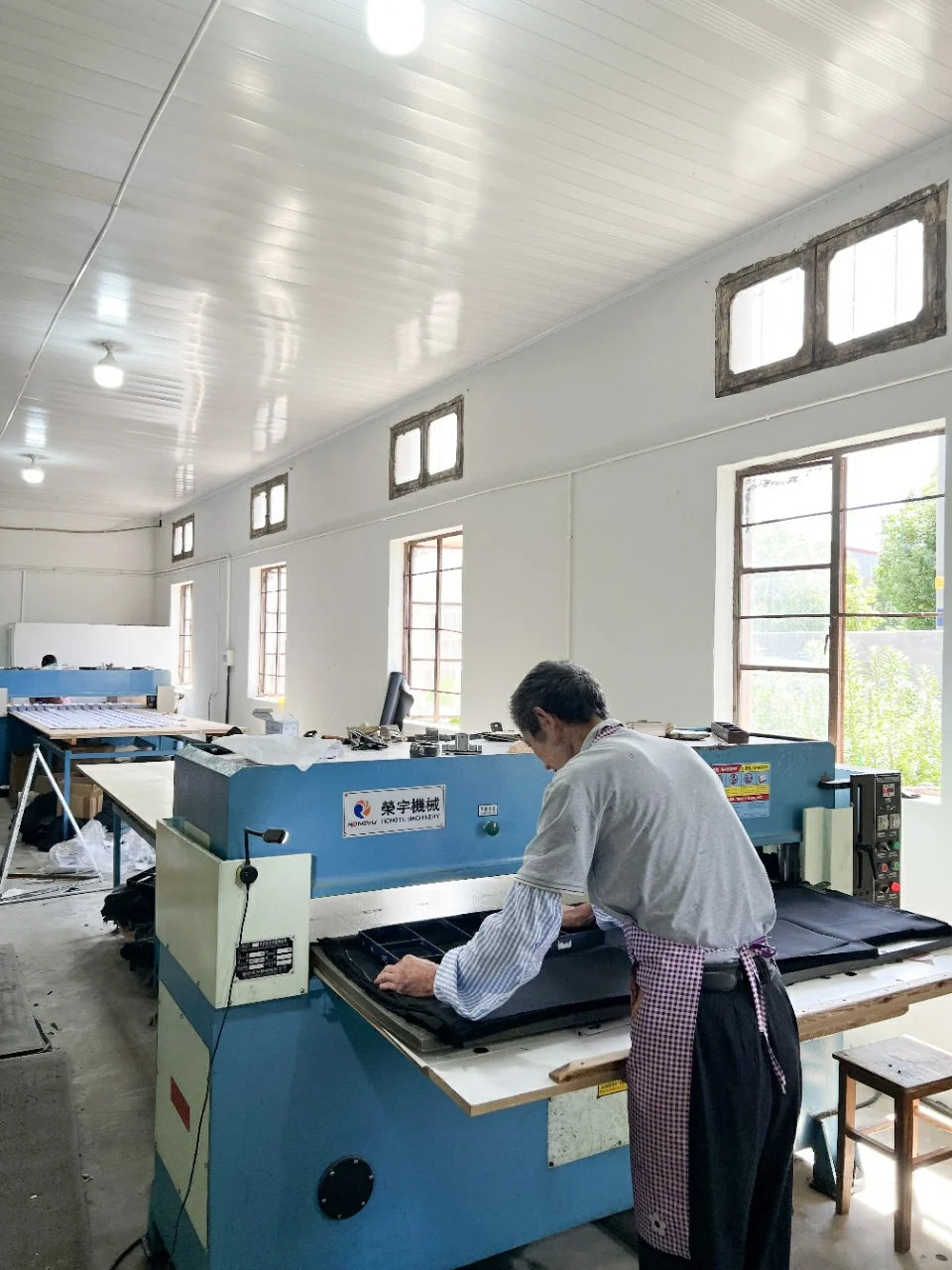 Multi Functional Gym Fitness Equipment Home Fitness Equipment Comprehensive Strength Training Body Building Multi Person Station